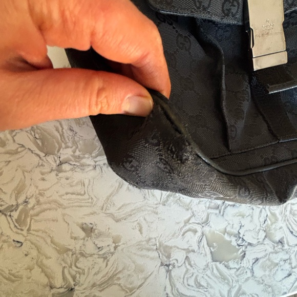 Gucci Tom Ford Era Crossbody Bag - Picture 13 of 16